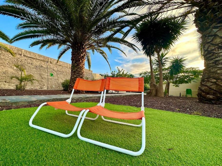 Jacuzzi Oasis: Space & Comfort Holiday home *